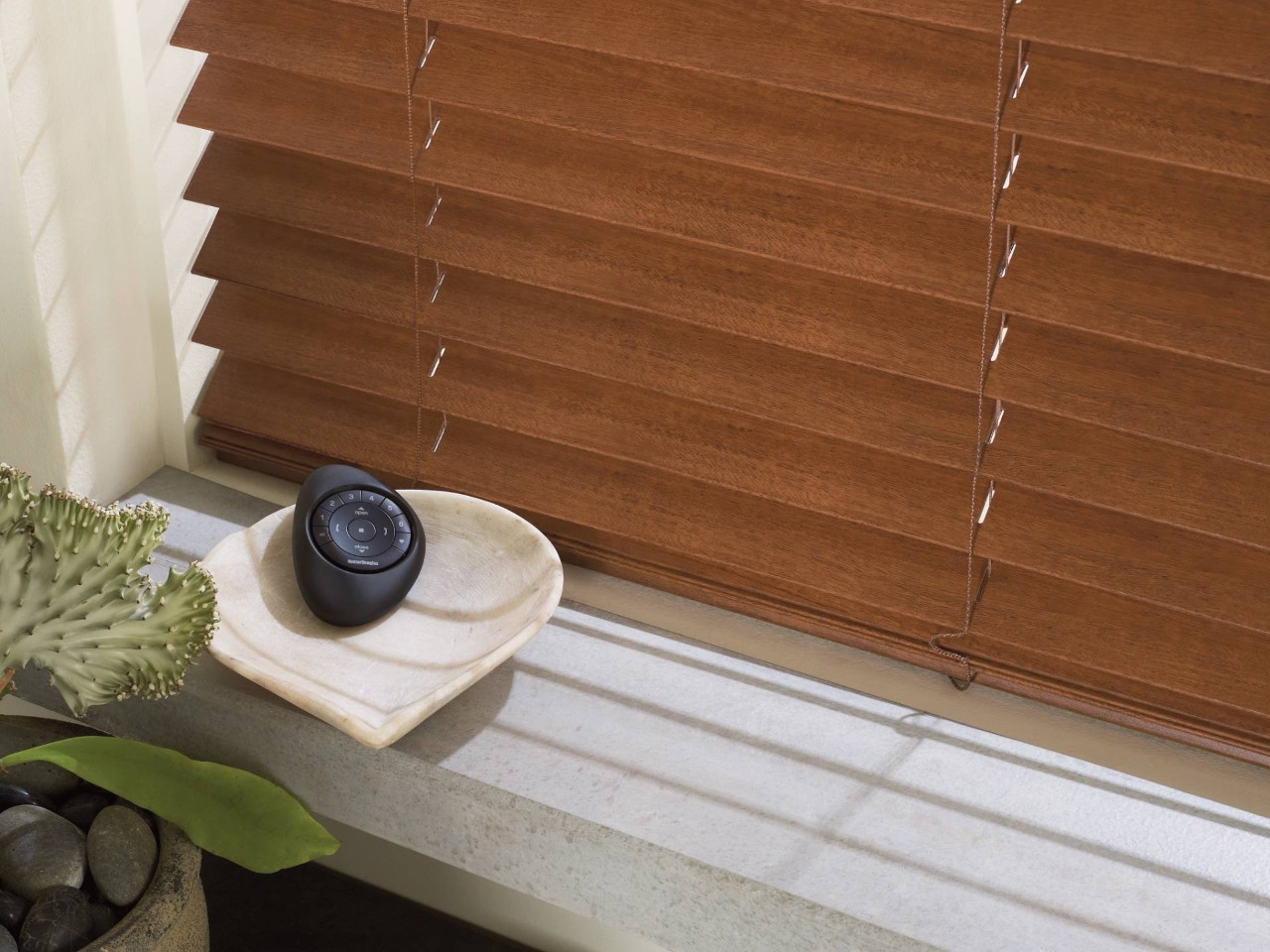 Hunter Douglas automatic blinds in a home near Canoga Park, CA